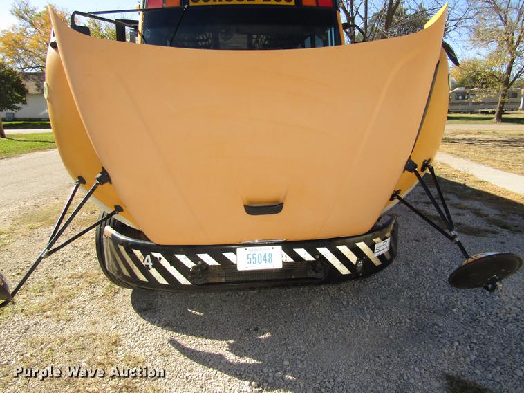 image for item DA3211 2008 Freightliner Thomas Saf-T-Liner school bus