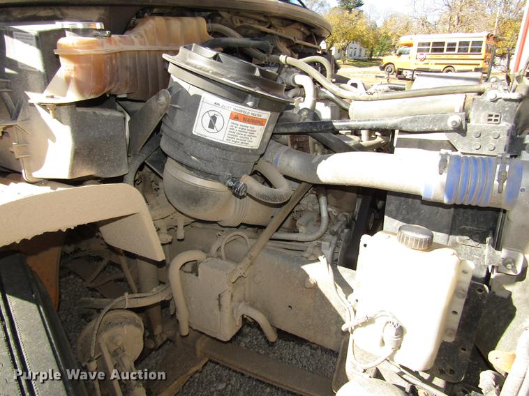 image for item DA3211 2008 Freightliner Thomas Saf-T-Liner school bus