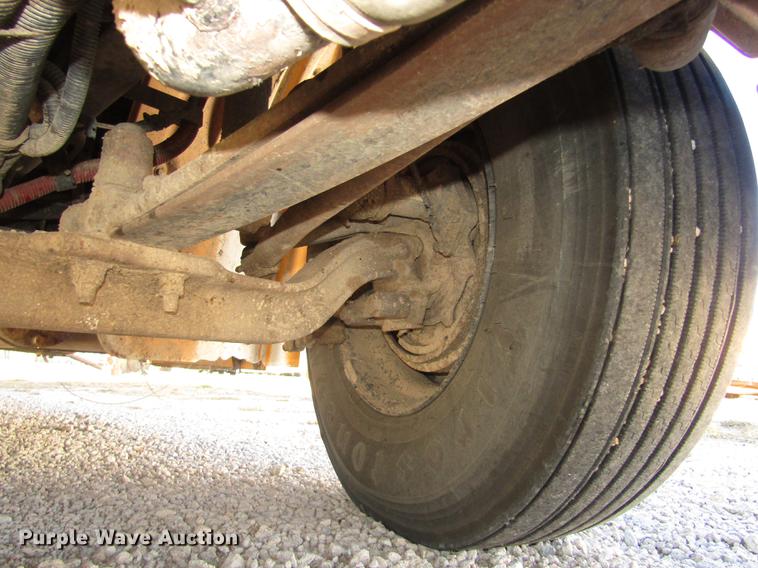 image for item DA3211 2008 Freightliner Thomas Saf-T-Liner school bus