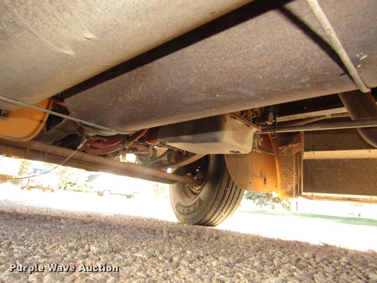 image for item DA3211 2008 Freightliner Thomas Saf-T-Liner school bus