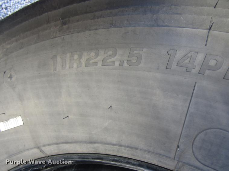 image for item DA3211 2008 Freightliner Thomas Saf-T-Liner school bus