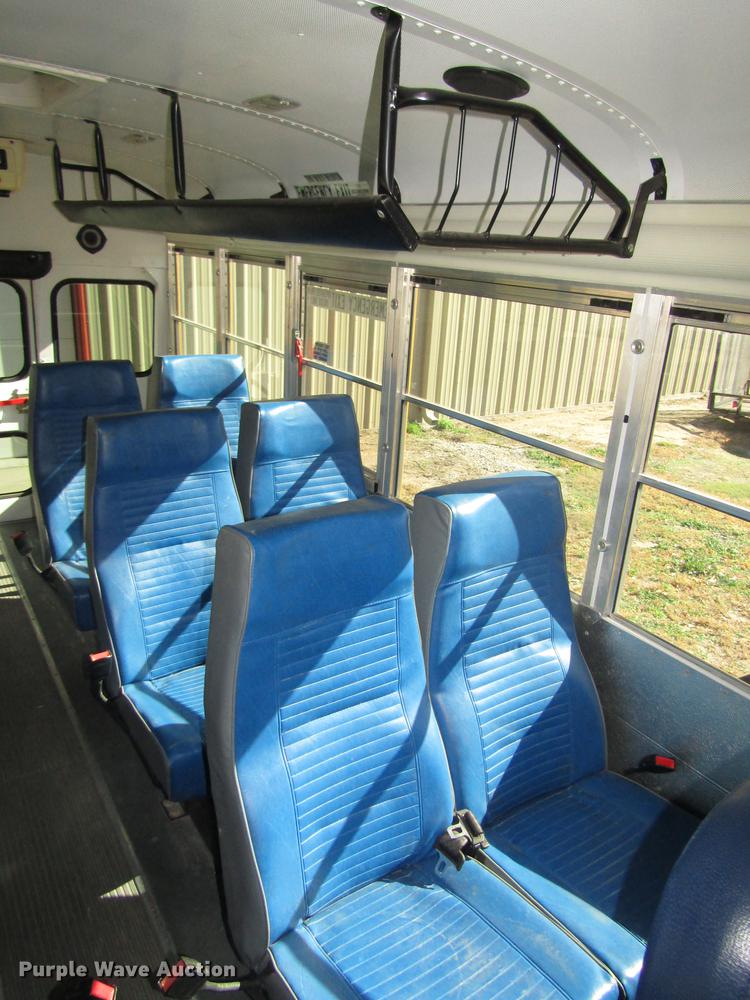 image for item DA3212 2007 Chevrolet Express G3500 Blue Bird school bus