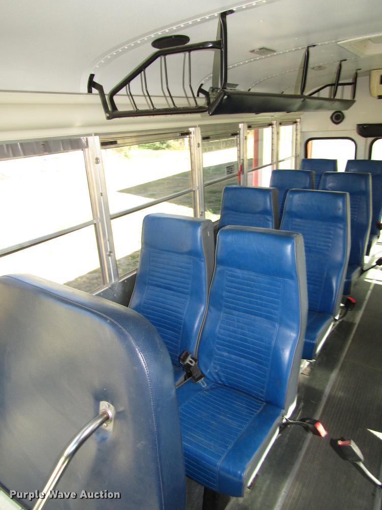 image for item DA3212 2007 Chevrolet Express G3500 Blue Bird school bus