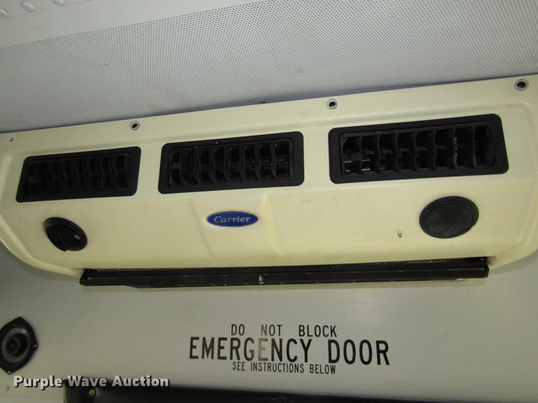 image for item DA3212 2007 Chevrolet Express G3500 Blue Bird school bus