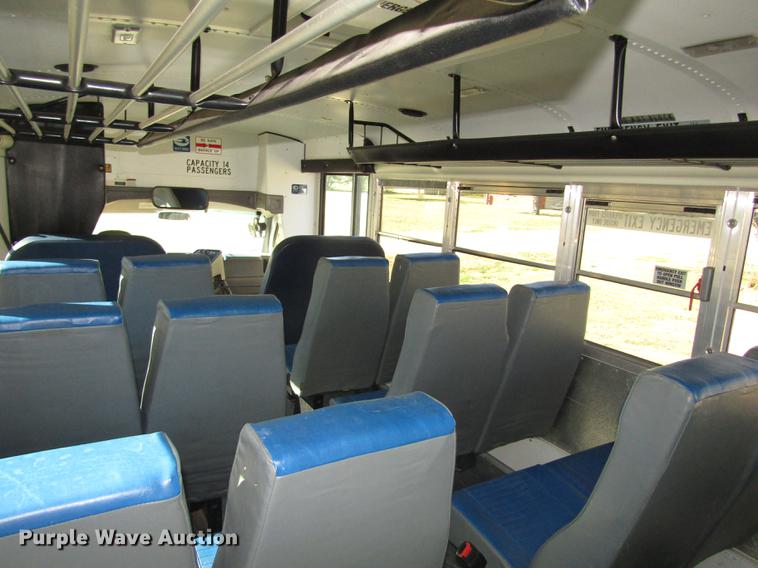 image for item DA3212 2007 Chevrolet Express G3500 Blue Bird school bus