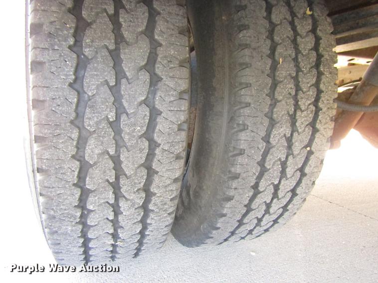 image for item DA3212 2007 Chevrolet Express G3500 Blue Bird school bus