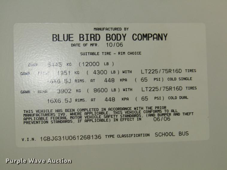 image for item DA3212 2007 Chevrolet Express G3500 Blue Bird school bus