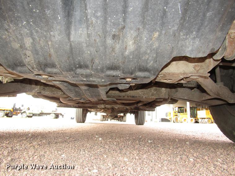 image for item DA3217 2001 Chevrolet Silverado 2500HD Ext. Cab pickup truck