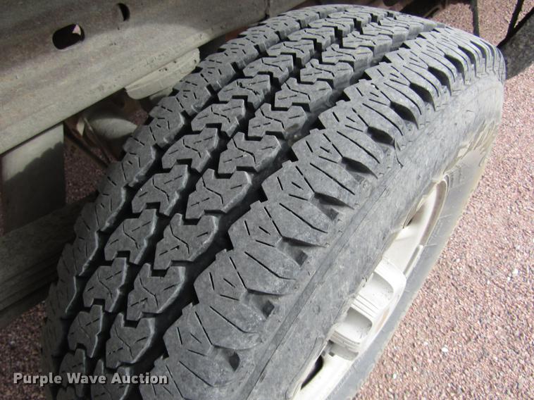 image for item DA3217 2001 Chevrolet Silverado 2500HD Ext. Cab pickup truck