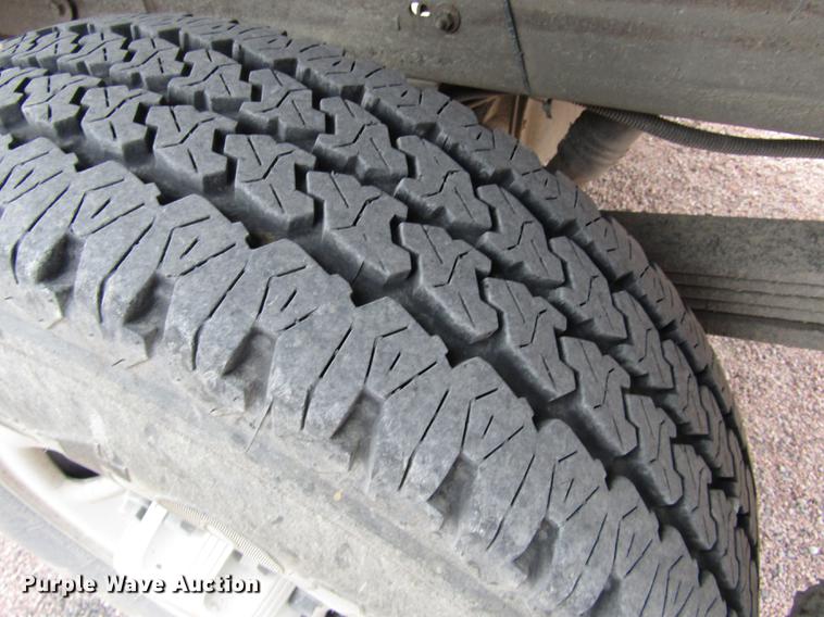 image for item DA3217 2001 Chevrolet Silverado 2500HD Ext. Cab pickup truck