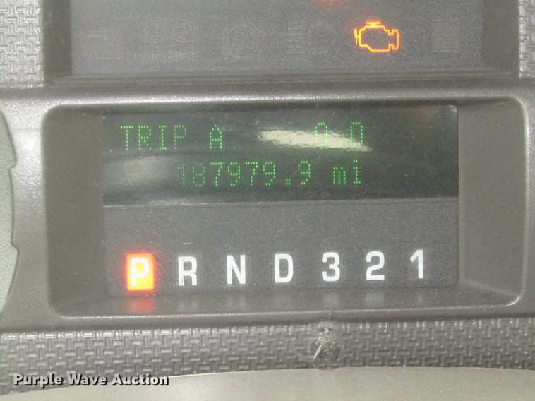 image for item DA3220 2010 Ford F250 Super Duty XL pickup truck