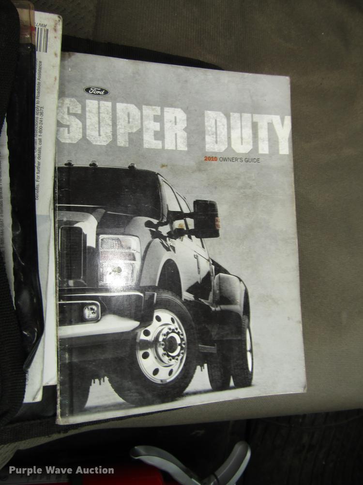 image for item DA3220 2010 Ford F250 Super Duty XL pickup truck