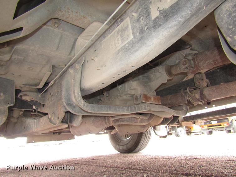 image for item DA3220 2010 Ford F250 Super Duty XL pickup truck