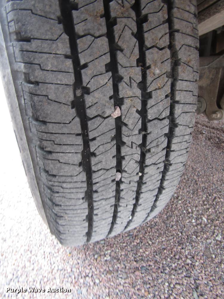 image for item DA3220 2010 Ford F250 Super Duty XL pickup truck