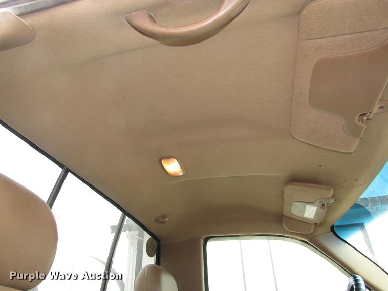 image for item DA3222 1999 Chevrolet Silverado 1500 pickup truck