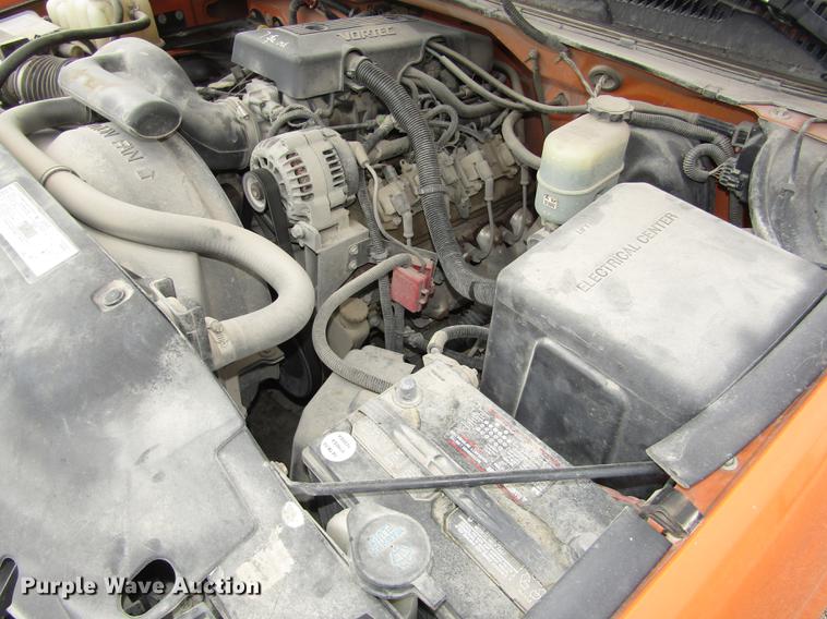 image for item DA3222 1999 Chevrolet Silverado 1500 pickup truck