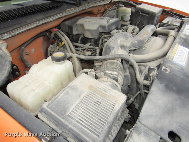 image for item DA3222 1999 Chevrolet Silverado 1500 pickup truck