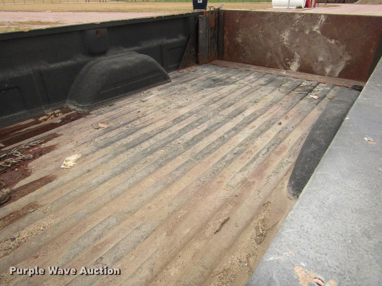 image for item DA3222 1999 Chevrolet Silverado 1500 pickup truck