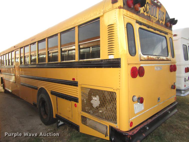 image for item DA3234 1996 Thomas Saf-T-Liner ER school bus