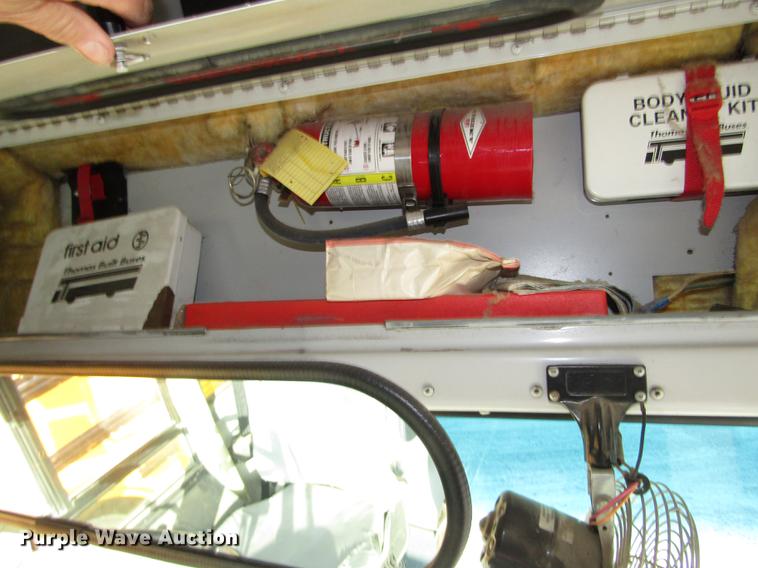 image for item DA3234 1996 Thomas Saf-T-Liner ER school bus