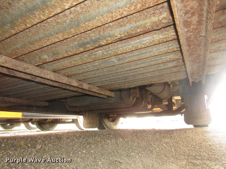 image for item DA3234 1996 Thomas Saf-T-Liner ER school bus