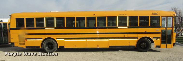 image for item DA3235 1999 Thomas Saf-T-Liner MVP ER school bus