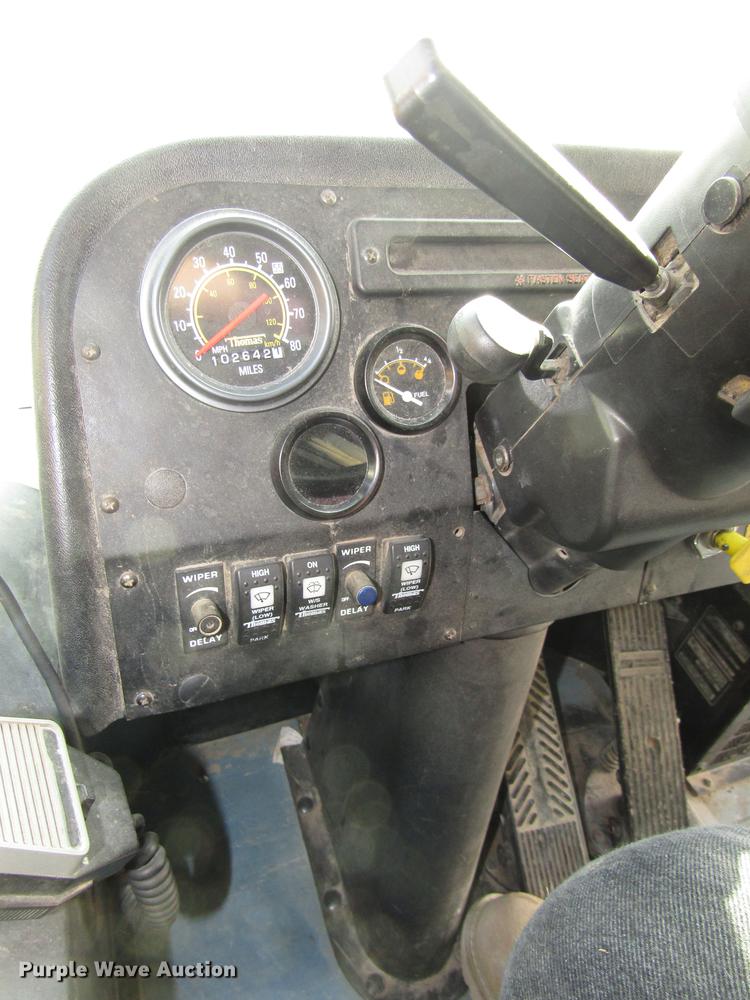 image for item DA3235 1999 Thomas Saf-T-Liner MVP ER school bus