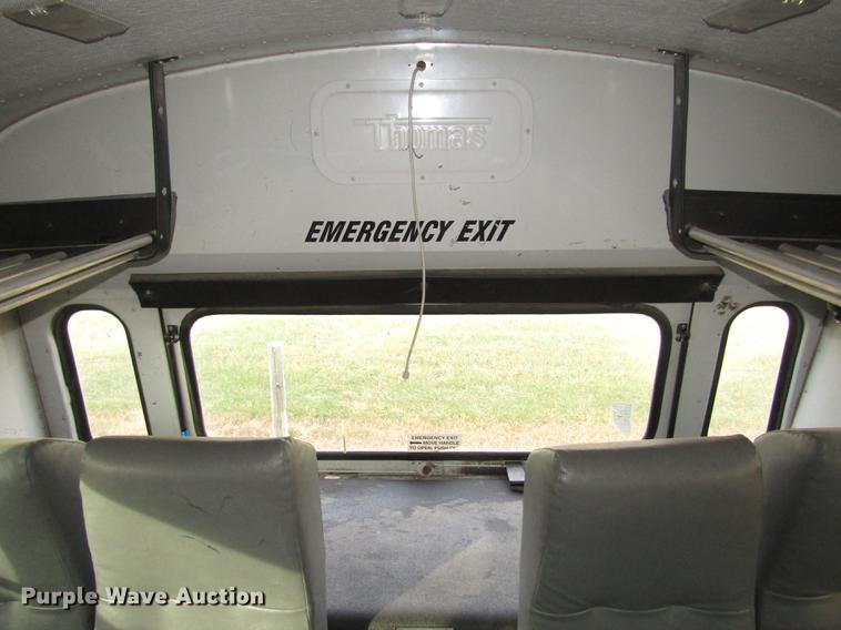 image for item DA3235 1999 Thomas Saf-T-Liner MVP ER school bus
