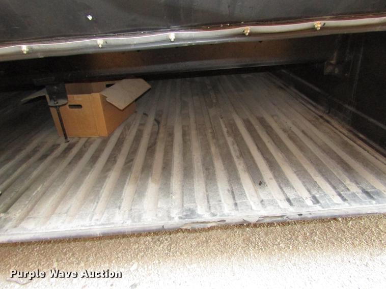 image for item DA3235 1999 Thomas Saf-T-Liner MVP ER school bus