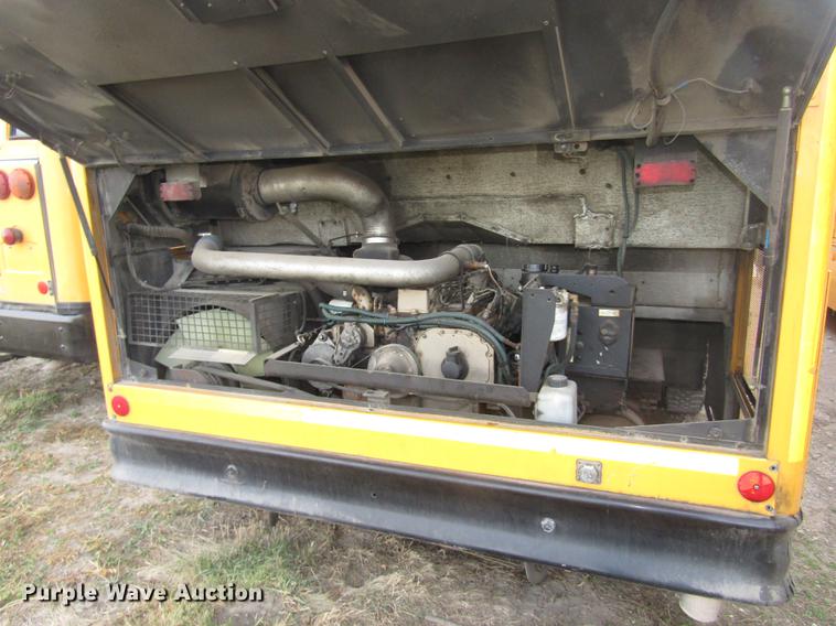 image for item DA3235 1999 Thomas Saf-T-Liner MVP ER school bus