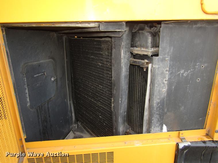 image for item DA3235 1999 Thomas Saf-T-Liner MVP ER school bus