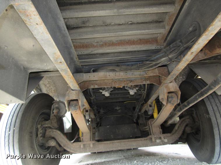 image for item DA3235 1999 Thomas Saf-T-Liner MVP ER school bus