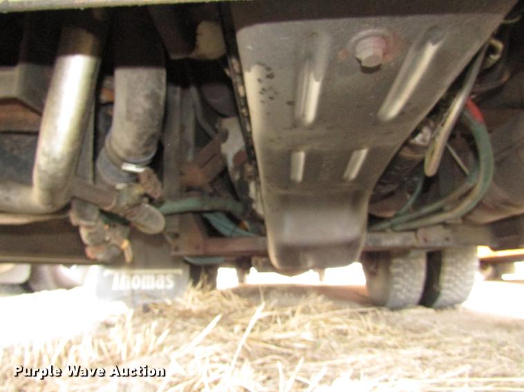 image for item DA3235 1999 Thomas Saf-T-Liner MVP ER school bus