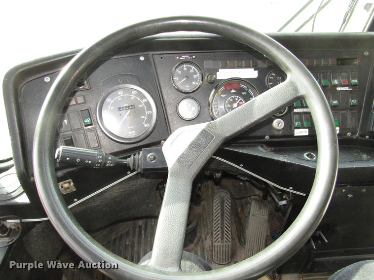 image for item DA3236 1995 Van Hool T840 coach bus