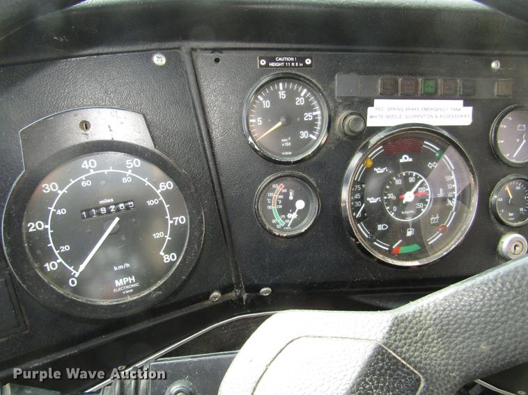 image for item DA3236 1995 Van Hool T840 coach bus