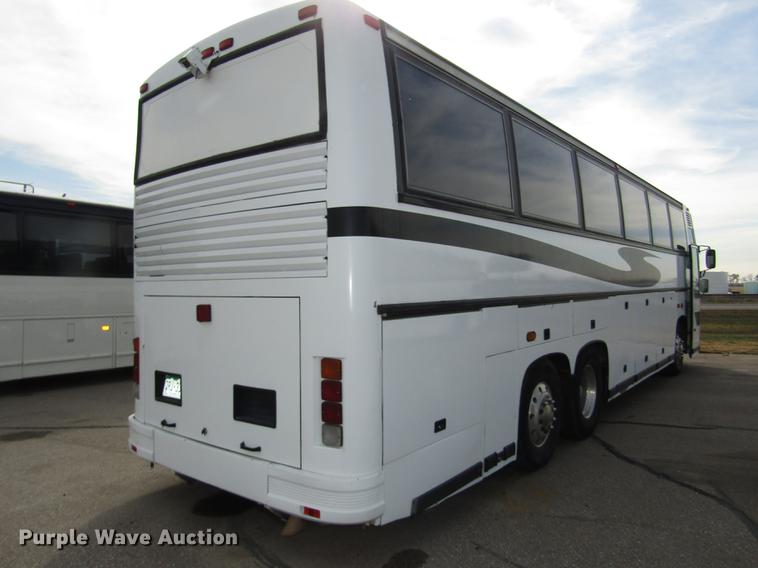 image for item DA3237 1995 Kassbohrer Setra RC Royalty S215HDH coach bus