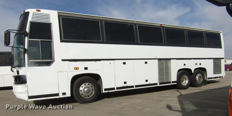 image for item DA3237 1995 Kassbohrer Setra RC Royalty S215HDH coach bus