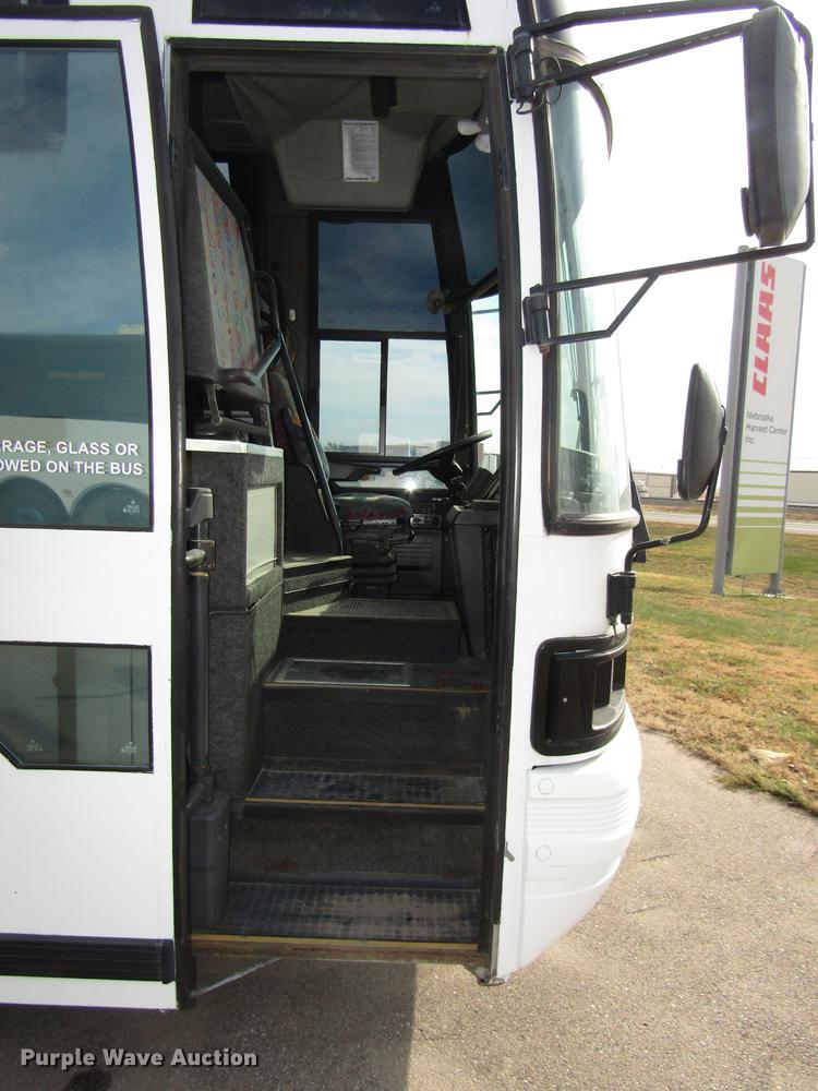 image for item DA3237 1995 Kassbohrer Setra RC Royalty S215HDH coach bus