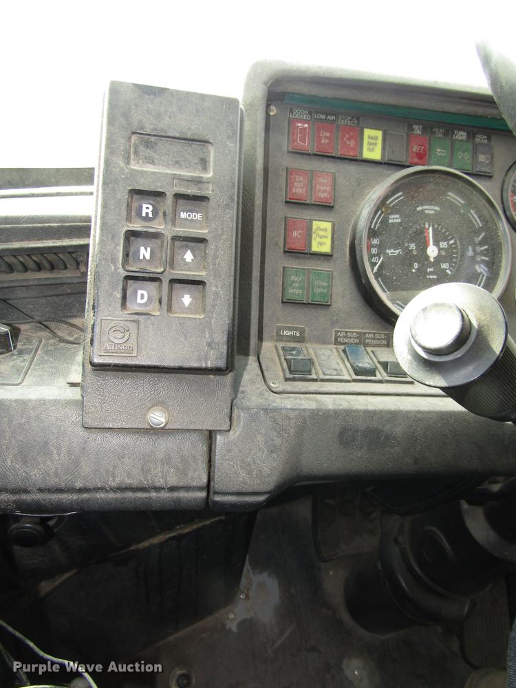 image for item DA3237 1995 Kassbohrer Setra RC Royalty S215HDH coach bus