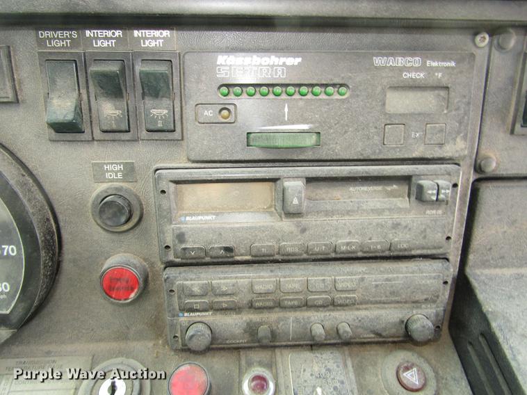 image for item DA3237 1995 Kassbohrer Setra RC Royalty S215HDH coach bus