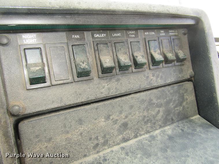 image for item DA3237 1995 Kassbohrer Setra RC Royalty S215HDH coach bus