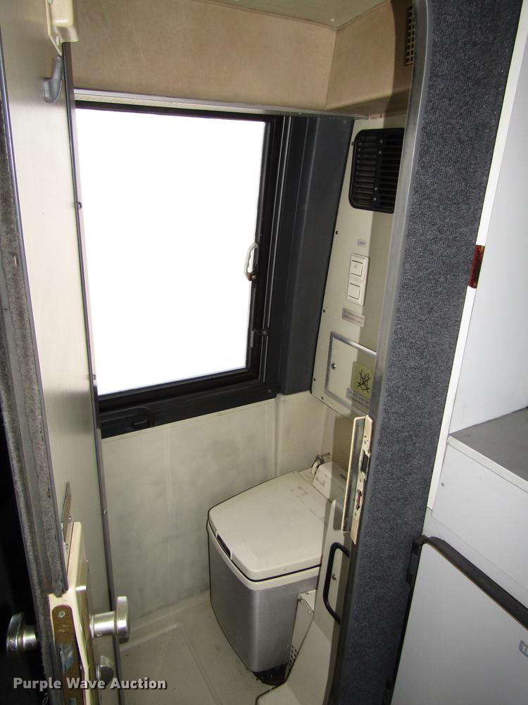 image for item DA3237 1995 Kassbohrer Setra RC Royalty S215HDH coach bus