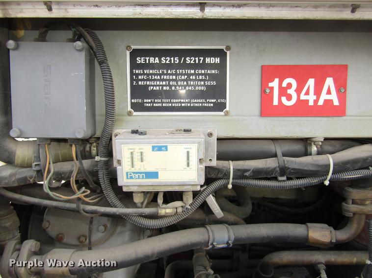 image for item DA3237 1995 Kassbohrer Setra RC Royalty S215HDH coach bus