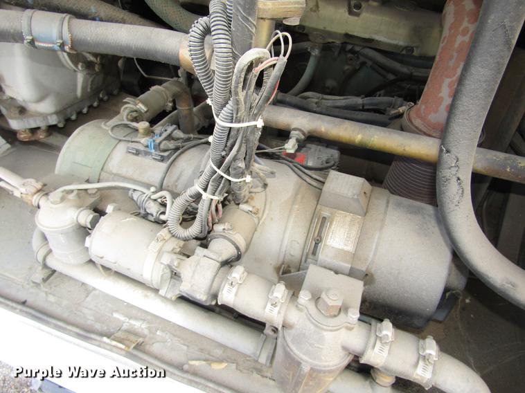 image for item DA3237 1995 Kassbohrer Setra RC Royalty S215HDH coach bus