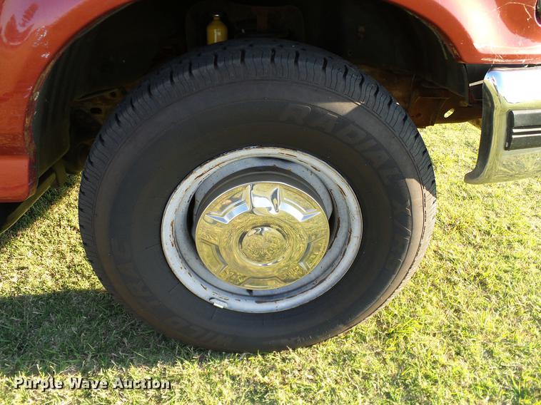 image for item DA6936 1997 Ford F250 SuperCab pickup truck