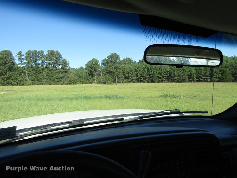 image for item DA6957 2007 Chevrolet Silverado Classic 2500HD utility bed pickup truck