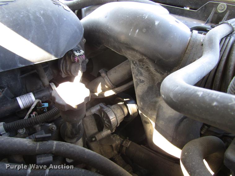 image for item DA6957 2007 Chevrolet Silverado Classic 2500HD utility bed pickup truck