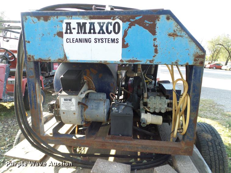 image for item DA6979 Steam Cleaner Voyager III steam cleaner