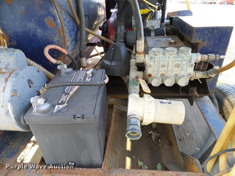 image for item DA6979 Steam Cleaner Voyager III steam cleaner