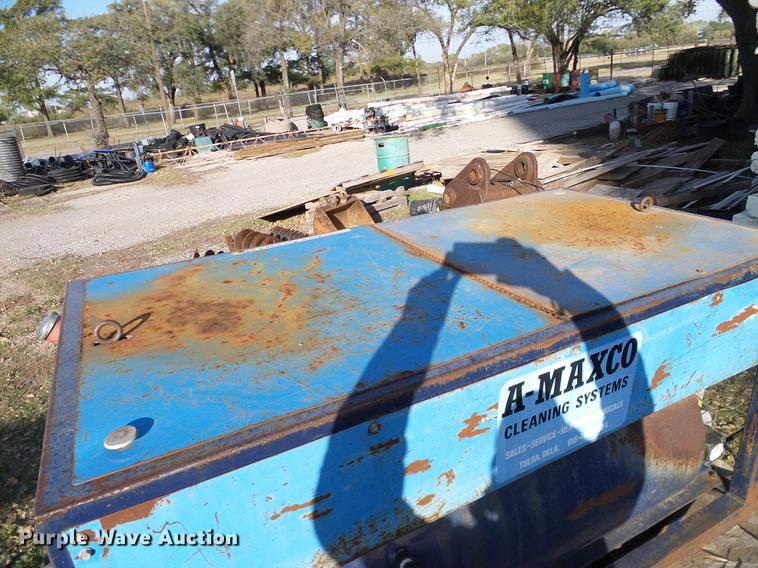 image for item DA6979 Steam Cleaner Voyager III steam cleaner